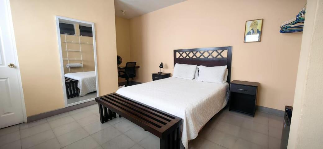 Casa Mesa Apartment Guatemala City Exterior photo